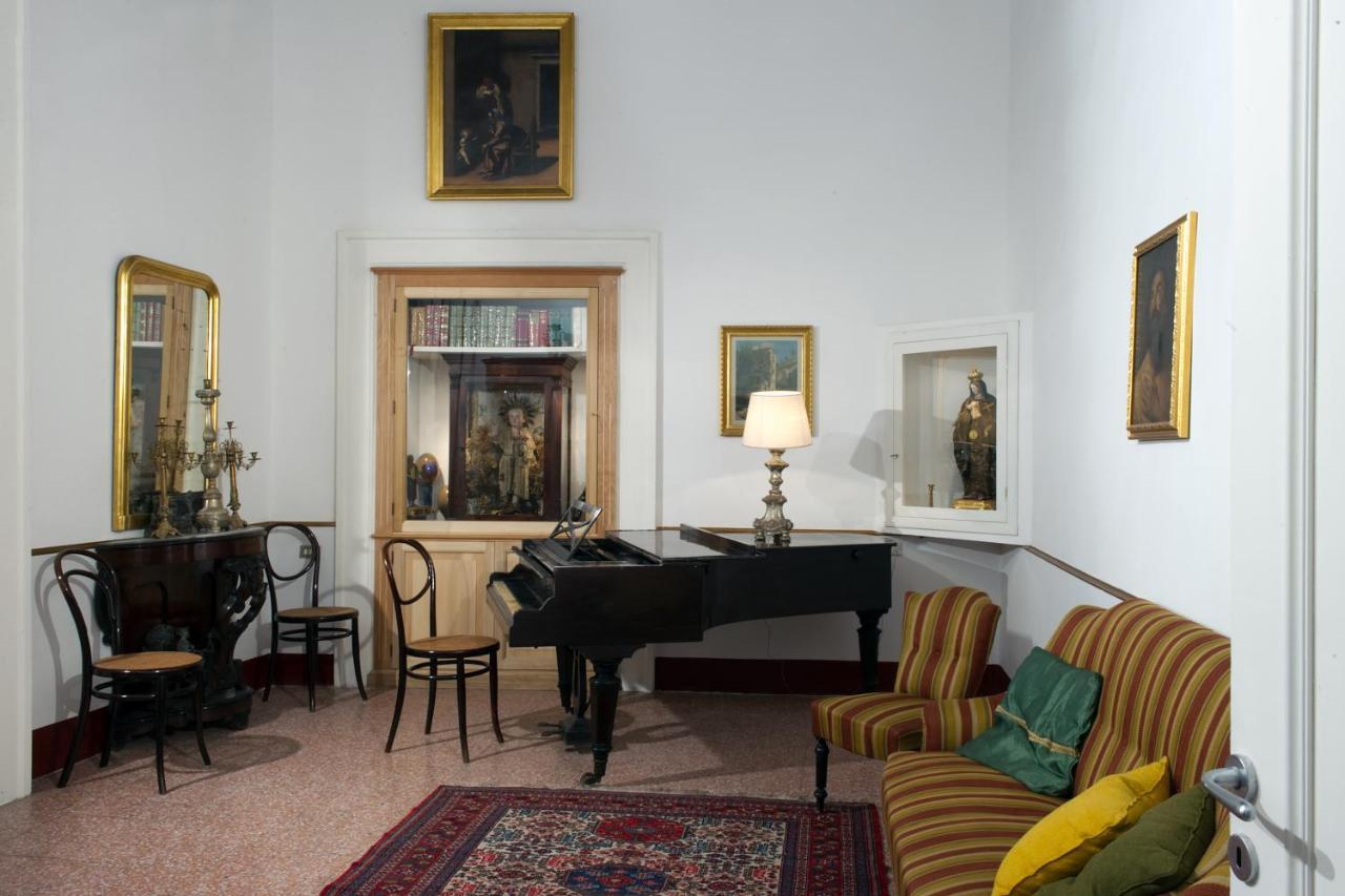 Appartement Domus Decumana Naples