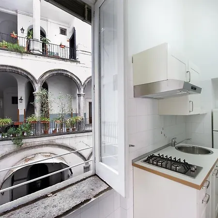 Appartamento Domus Decumana a Palazzo Petrucci Napoli Camera foto