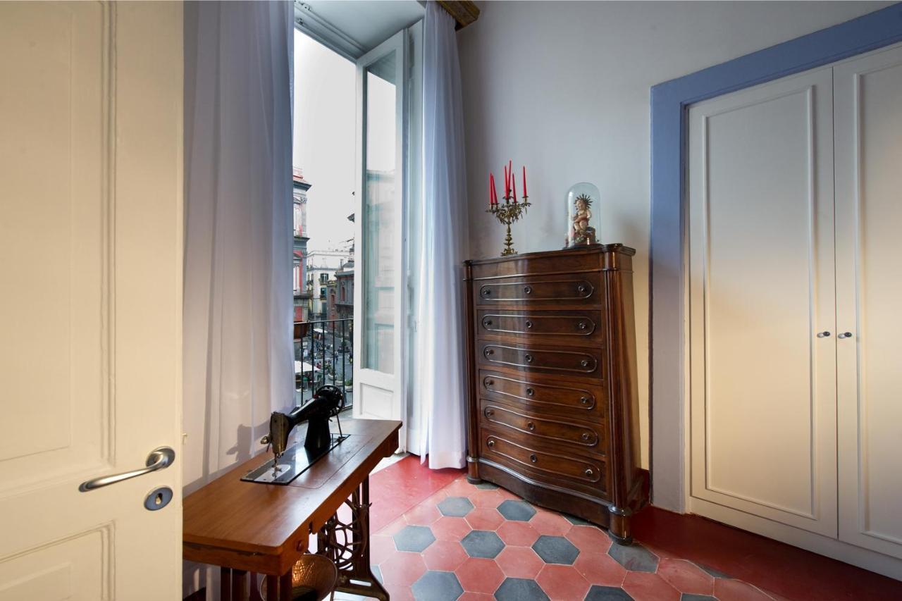 Appartamento Domus Decumana A Palazzo Petrucci Napoli