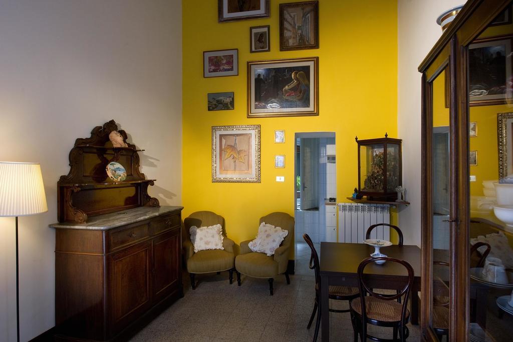 Appartamento Domus Decumana A Palazzo Petrucci Napoli
